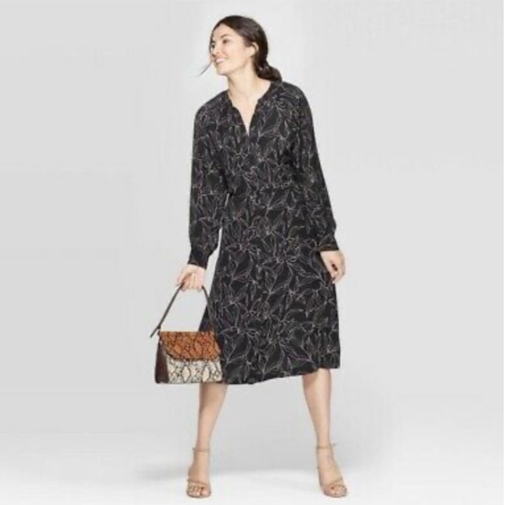 A New Day Leaf Print Black Shirtdress